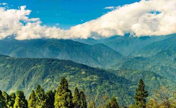 Best-Places-to-Visit-in-Pelling-Sikkim_11zon
