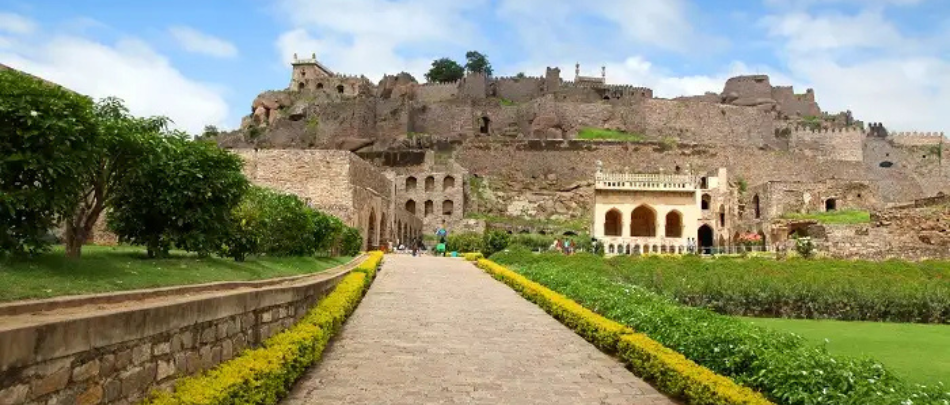 Places-To-Visit-Near-Golconda-Fort-Cover