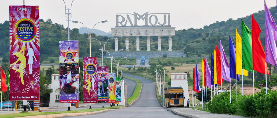 Plan your visit to Ramoji film city complex which is spread in an area of 2,000 acres