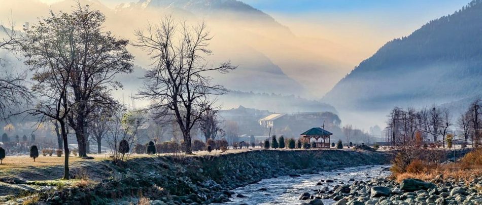lidder-river-in-kashmir-banner.jpg
